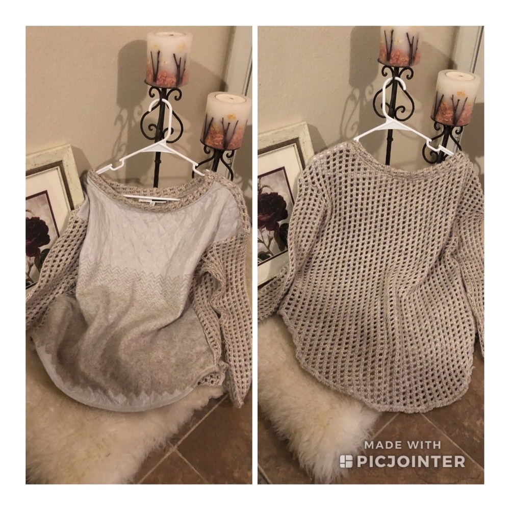 Beautiful Cashmere sweater worn once!